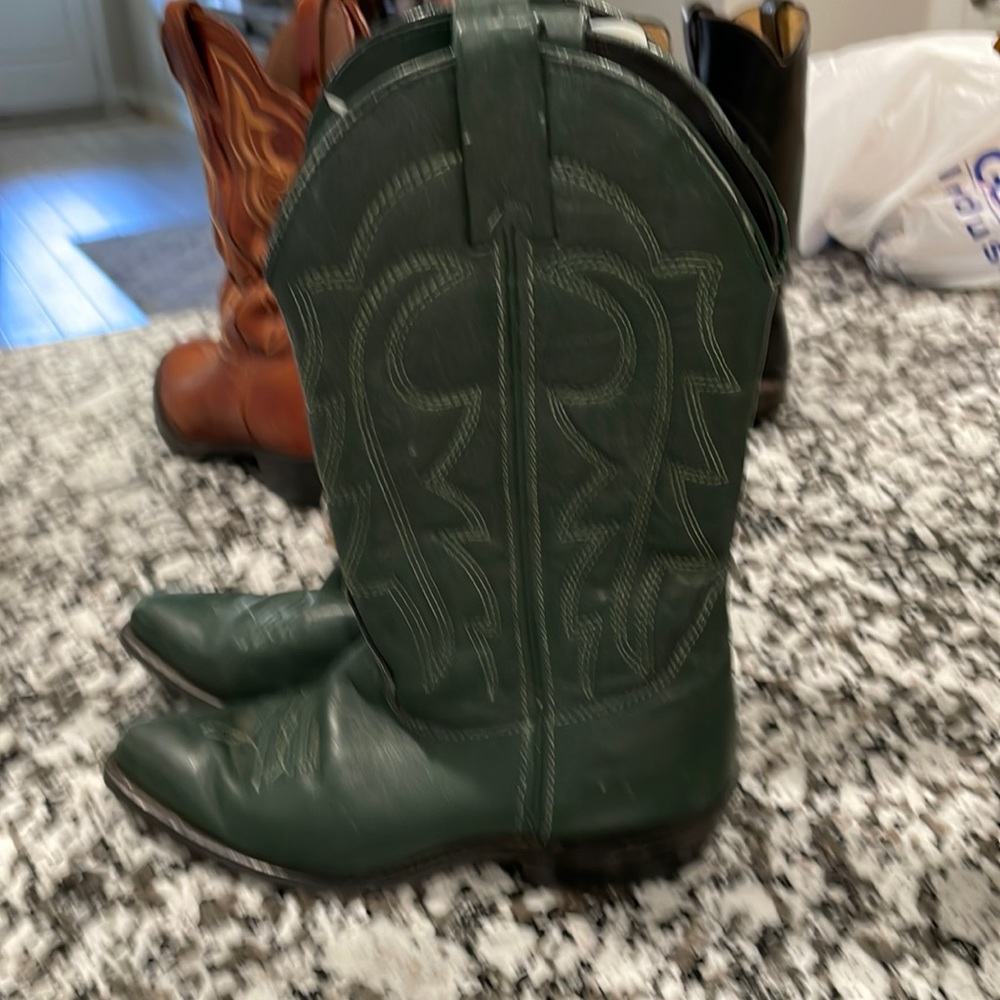 Dark green Cowboy boots, size 6 1/2